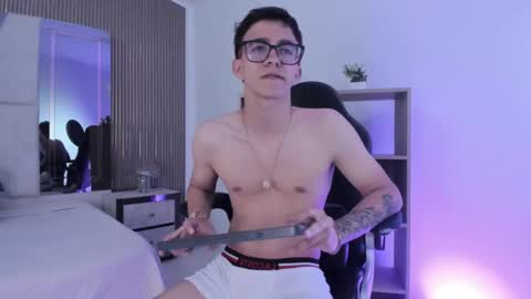 Snapshot of tylercross_ chatting on March 11, 2026, 9:54 pm Tyler online show from March 11, 2026, 9:54 pm