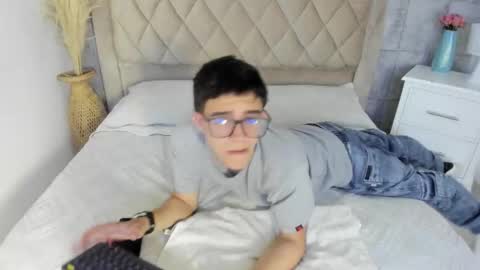 Snapshot of tylercross_ chatting on March 14, 2026, 8:47 pm Tyler online show from March 14, 2026, 8:47 pm