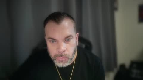 Snapshot of tylerdavidxxx chatting on June 18, 2026, 6:56 pm Tyler David online show from June 18, 2026, 6:56 pm