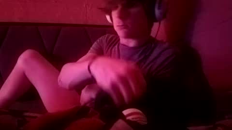 Snapshot of tylerlee199169 chatting on February 8, 2026, 12:08 pm Tyler online show from February 8, 2026, 12:08 pm