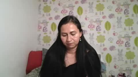 Tyna online show from April 16, 2026, 9:39 pm