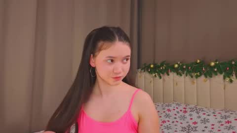 Emily online show from December 16, 2025, 11:26 am