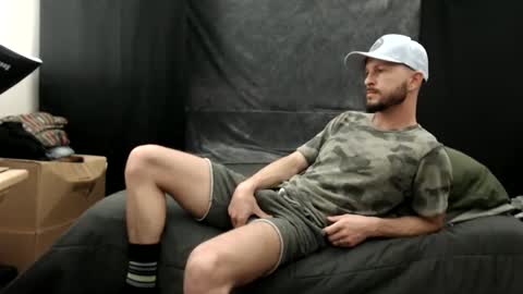 Tyrone Mattias online show from February 5, 2025, 9:29 pm