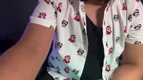 Slong Dong online show from December 19, 2024, 8:13 am