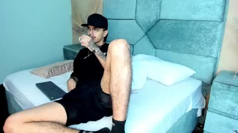 Snapshot of tysonriggs chatting on May 21, 2026, 1:07 pm Tyson online show from May 21, 2026, 1:07 pm