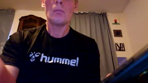 u2232739082 online show from May 22, 2026, 4:52 am