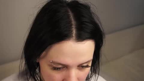 Snapshot of udelaborom chatting on February 20, 2025, 5:55 am Lili online show from February 20, 2025, 5:55 am