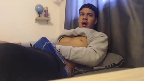Snapshot of ugh_manux chatting on May 9, 2026, 7:08 pm ugh_manux online show from May 9, 2026, 7:08 pm
