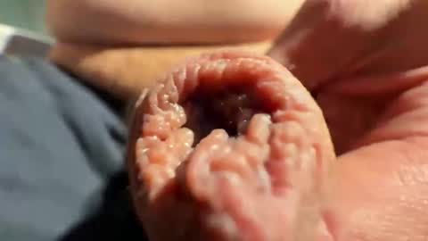 Snapshot of uglyboy40 chatting on November 17, 2025, 1:44 am uglyboy40 online show from November 17, 2025, 1:44 am