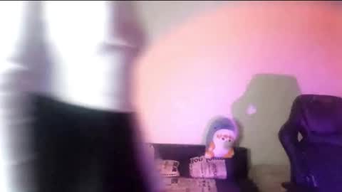 Vickie online show from October 29, 2025, 3:14 pm