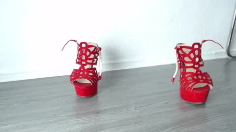 Snapshot of ukk_bit chatting on January 21, 2025, 6:33 am Megan online show from January 21, 2025, 6:33 am