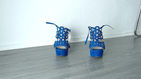 Snapshot of ukk_bit chatting on February 6, 2025, 6:51 am Megan online show from February 6, 2025, 6:51 am