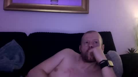 Snapshot of ukmatty3 chatting on March 10, 2025, 11:27 pm ukmatty3 online show from March 10, 2025, 11:27 pm