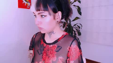 Snapshot of ulala_martina chatting on October 13, 2025, 2:00 am Martina online show from October 13, 2025, 2:00 am