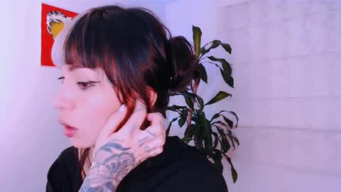 Snapshot of ulala_martina chatting on October 18, 2025, 2:03 am Martina online show from October 18, 2025, 2:03 am