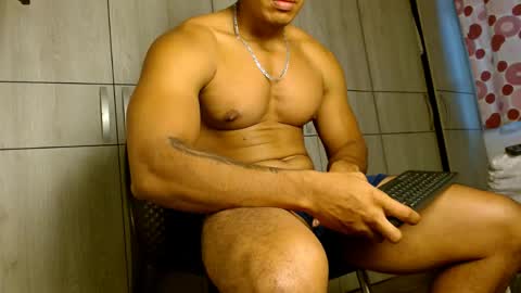 Felipe  model independent online show from April 24, 2026, 11:23 am