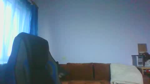 ulmeni4 online show from November 10, 2025, 6:01 am