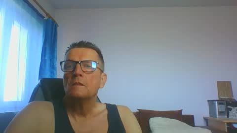 ulmeni4 online show from March 14, 2026, 8:20 am
