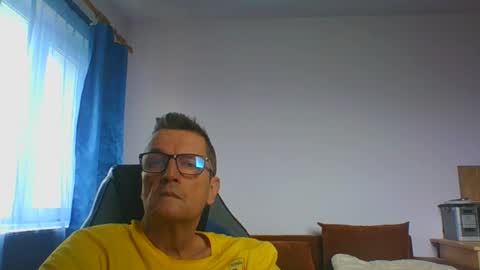 ulmeni4 online show from July 12, 2026, 1:24 pm
