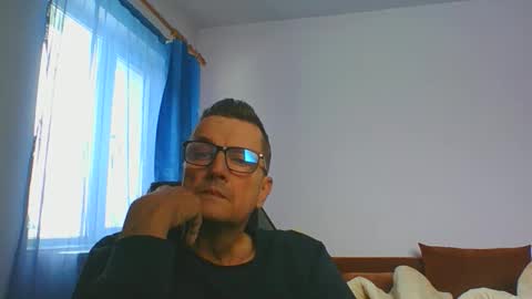ulmeni7 online show from January 15, 2026, 11:04 am