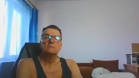 ulmeni7 online show from January 17, 2026, 7:46 am