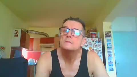 ulmeni7 online show from February 22, 2026, 8:57 am