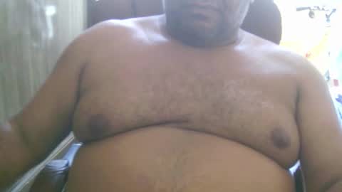 Snapshot of ulmo_br chatting on December 1, 2025, 5:18 pm ulmo_br online show from December 1, 2025, 5:18 pm