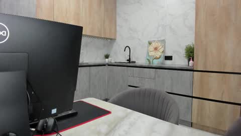 Snapshot of ultima_ma18 chatting on November 28, 2025, 12:35 am Melena online show from November 28, 2025, 12:35 am