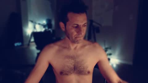 ultratoaster online show from February 7, 2025, 8:01 am