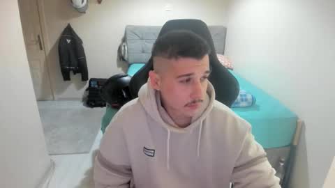 hi im mike tyson -  online show from November 21, 2025, 4:16 pm