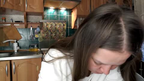 Snapshot of ulystar chatting on October 19, 2025, 5:41 am Ulyana online show from October 19, 2025, 5:41 am