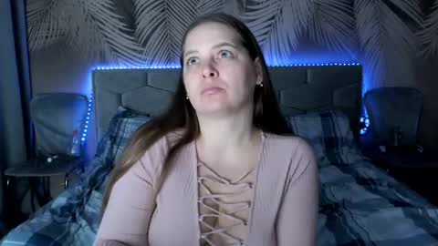 Snapshot of ulystar chatting on November 7, 2025, 8:03 am Ulyana online show from November 7, 2025, 8:03 am