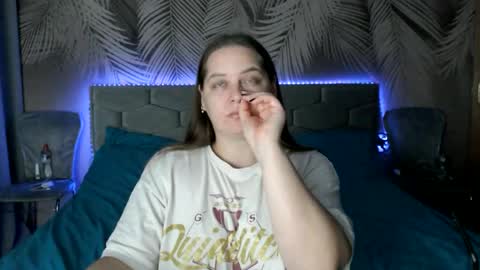 Snapshot of ulystar chatting on November 28, 2025, 9:23 am Ulyana online show from November 28, 2025, 9:23 am