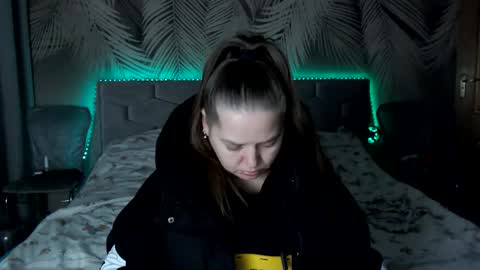 Snapshot of ulystar chatting on December 2, 2025, 8:41 am Ulyana online show from December 2, 2025, 8:41 am