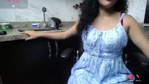 Snapshot of umatrayi_ chatting on November 3, 2025, 1:01 pm UMATRAYI online show from November 3, 2025, 1:01 pm