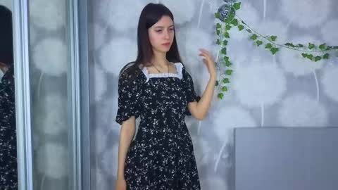 Liliane online show from March 12, 2026, 6:52 am