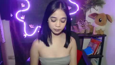 Snapshot of umi_pinay69xx chatting on November 18, 2025, 4:55 pm umi online show from November 18, 2025, 4:55 pm