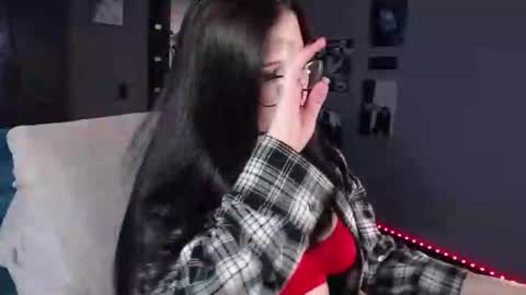 Julia online show from December 16, 2024, 2:47 am