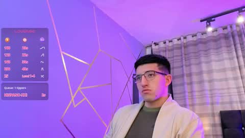 Snapshot of un_sluttyy chatting on November 21, 2025, 11:20 am un_sluttyy online show from November 21, 2025, 11:20 am