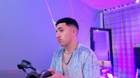 Snapshot of un_sluttyy chatting on December 5, 2025, 11:19 am un_sluttyy online show from December 5, 2025, 11:19 am