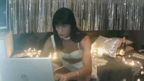 Snapshot of unadiosa chatting on September 16, 2025, 5:47 pm unadiosa online show from September 16, 2025, 5:47 pm