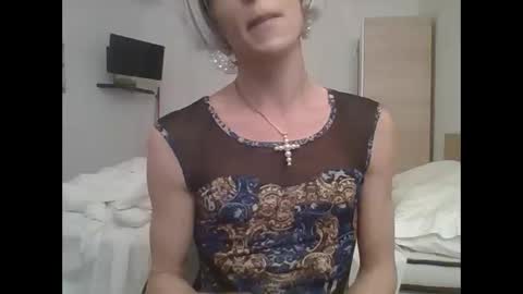 Snapshot of unadiosa chatting on February 5, 2026, 8:52 am unadiosa online show from February 5, 2026, 8:52 am