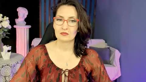 Snapshot of unatera chatting on January 19, 2026, 9:13 am UnaTera online show from January 19, 2026, 9:13 am