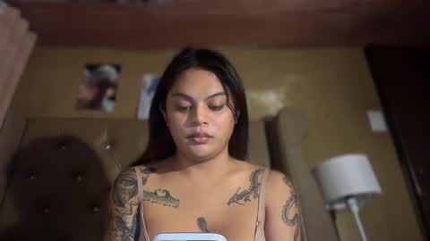 Snapshot of unbotheredprincess chatting on December 17, 2025, 10:10 am Lady tan online show from December 17, 2025, 10:10 am