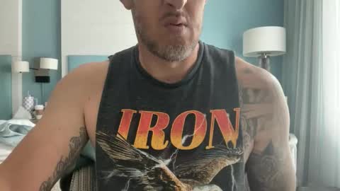 Snapshot of uncleblazer10 chatting on April 8, 2026, 3:34 pm uncleblazer10 online show from April 8, 2026, 3:34 pm