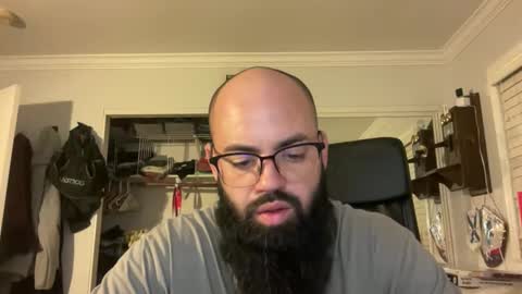 uncutbeard129840 online show from November 13, 2025, 1:48 am