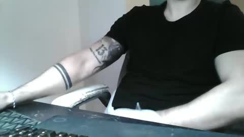 Snapshot of uncutedone7 chatting on February 28, 2026, 9:27 pm YourDreamIfYouWant online show from February 28, 2026, 9:27 pm