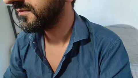 Giov online show from October 18, 2025, 8:48 am