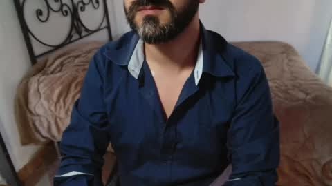 Giov online show from May 11, 2026, 4:48 pm