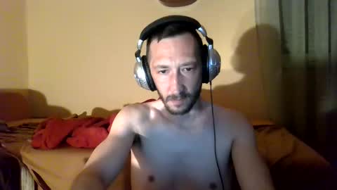 Snapshot of underguy19 chatting on May 14, 2026, 9:10 pm underguy19 online show from May 14, 2026, 9:10 pm